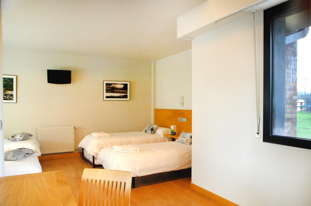 Hotel Txintxua Hernani Δωμάτιο φωτογραφία