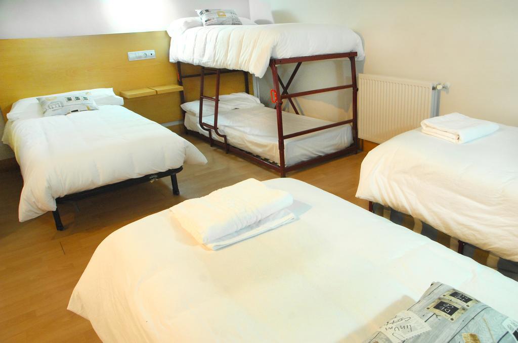 Hotel Txintxua Hernani Δωμάτιο φωτογραφία